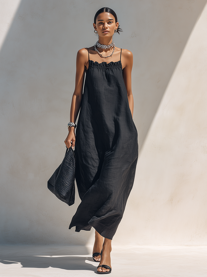 Cinque Terre | Maxi abito nero con scollo arricciato e spalline sottili