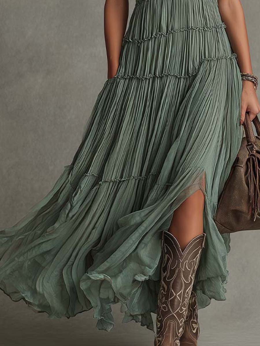 Bellissima | Maxi abito verde salvia plissettato con scollo a V
