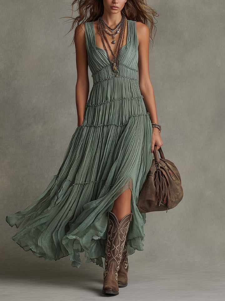 Bellissima | Maxi abito verde salvia plissettato con scollo a V